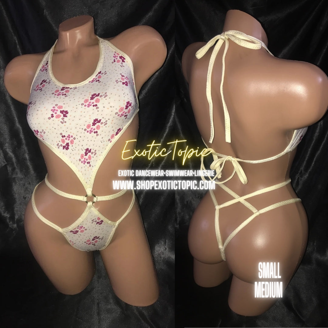 SARAH (S/M)ONE PIECE